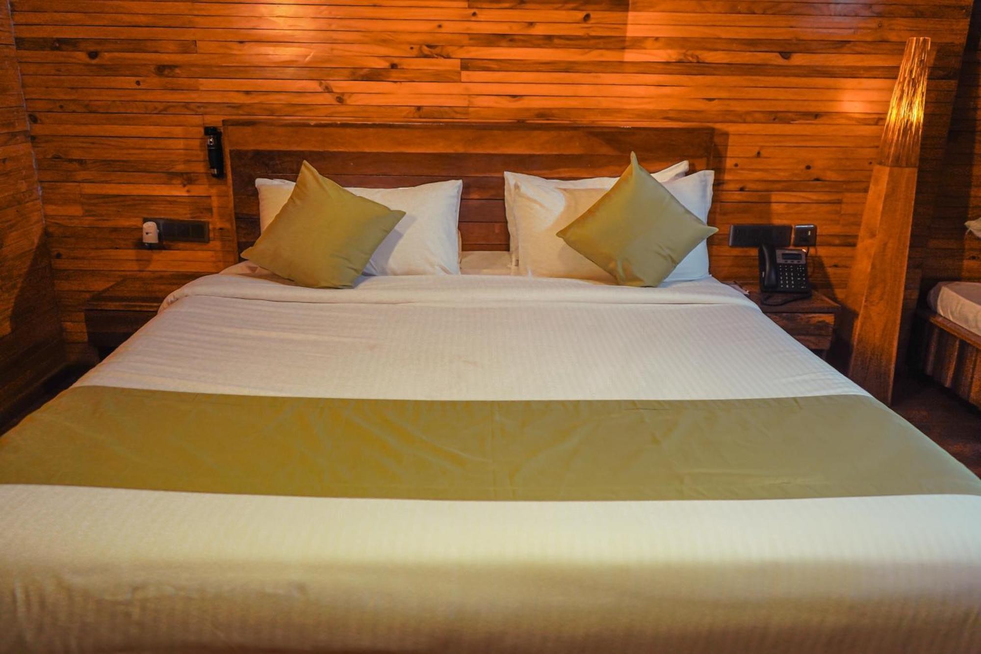 De Foret Elephant Beach Exterior foto
